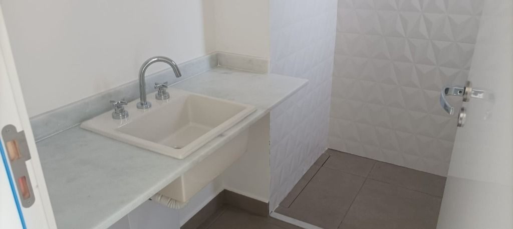 Apartamento à venda com 3 quartos, 161m² - Foto 16