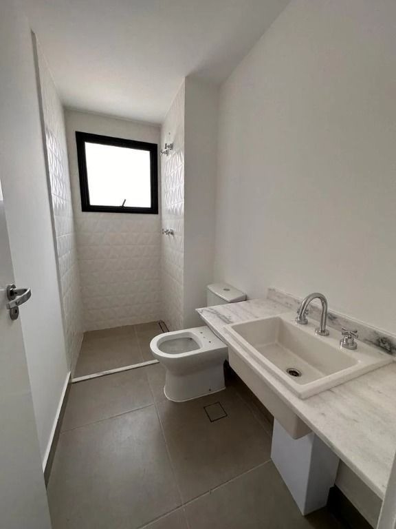 Apartamento à venda com 3 quartos, 161m² - Foto 18