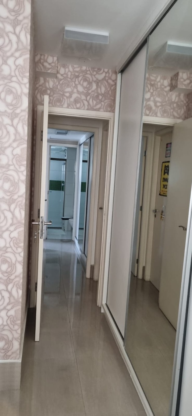 Apartamento à venda com 3 quartos, 122m² - Foto 9