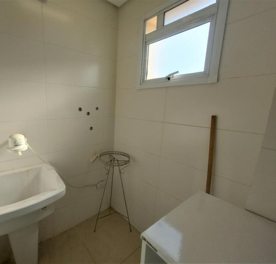 Apartamento à venda com 2 quartos, 57m² - Foto 11