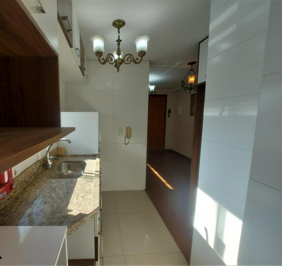 Apartamento à venda com 2 quartos, 57m² - Foto 4