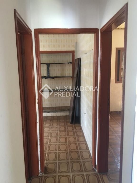 Casa à venda com 2 quartos, 140m² - Foto 9