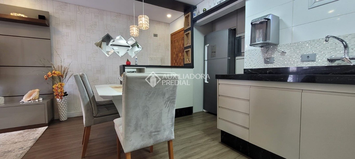 Apartamento à venda com 2 quartos, 60m² - Foto 5