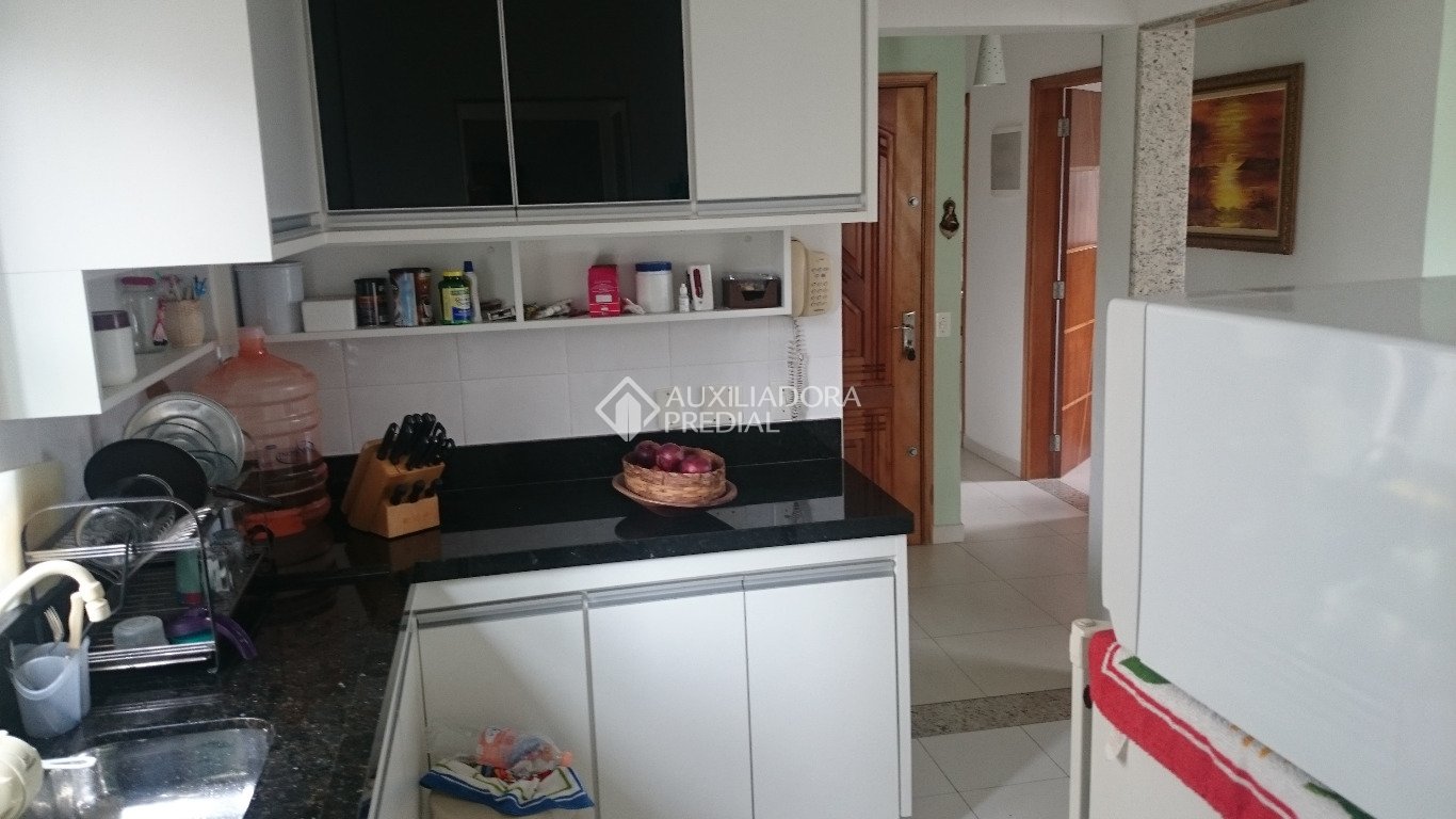 Apartamento à venda com 3 quartos, 87m² - Foto 11