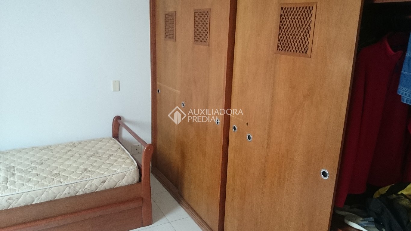 Apartamento à venda com 3 quartos, 87m² - Foto 19