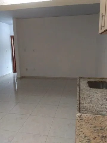 Casa à venda com 2 quartos, 81m² - Foto 5