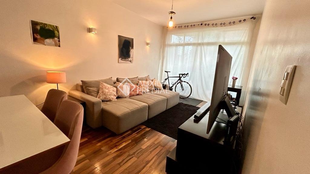 Apartamento à venda com 3 quartos, 175m² - Foto 4