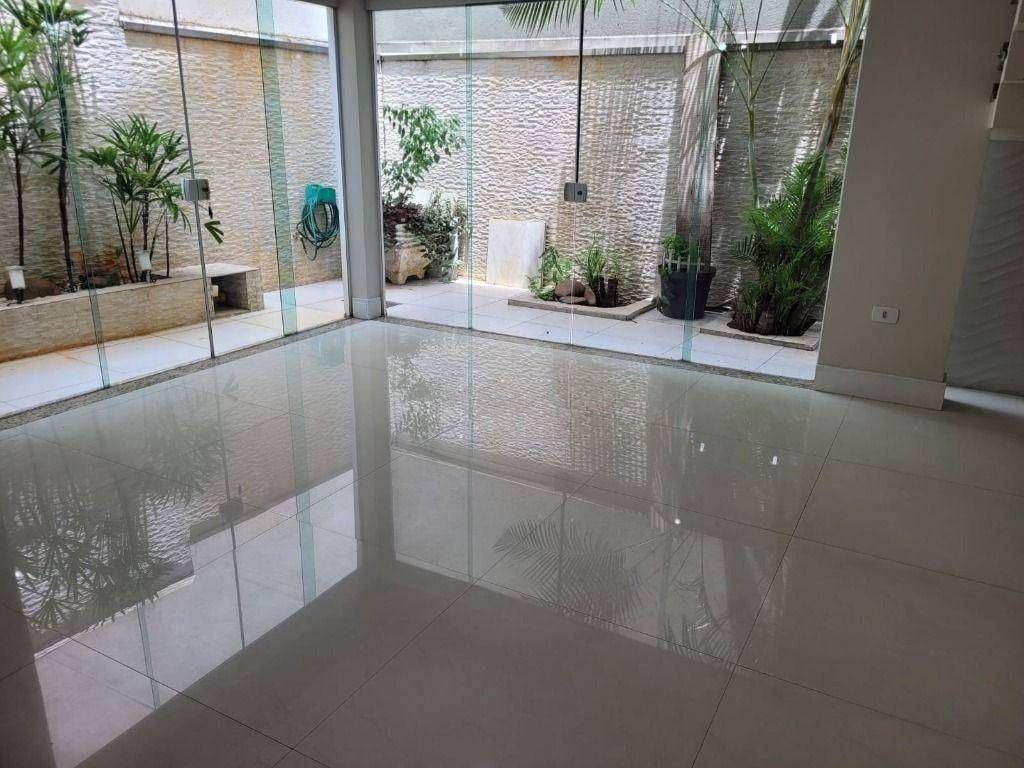 Casa à venda com 3 quartos, 210m² - Foto 15