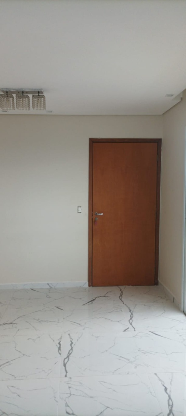 Apartamento à venda com 3 quartos, 96m² - Foto 4