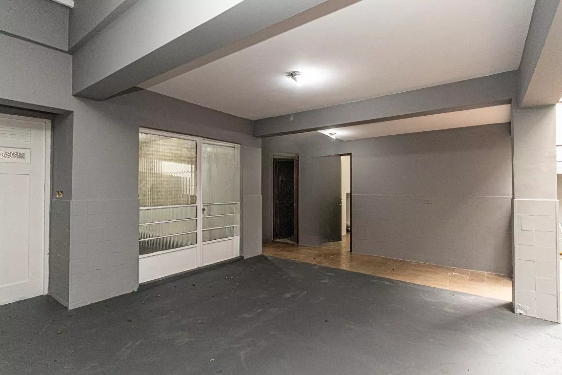 Casa à venda com 3 quartos, 228m² - Foto 19