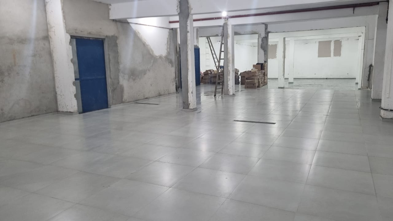 Imóvel Comercial Padrão à venda com 1 quarto, 700m² - Foto 9