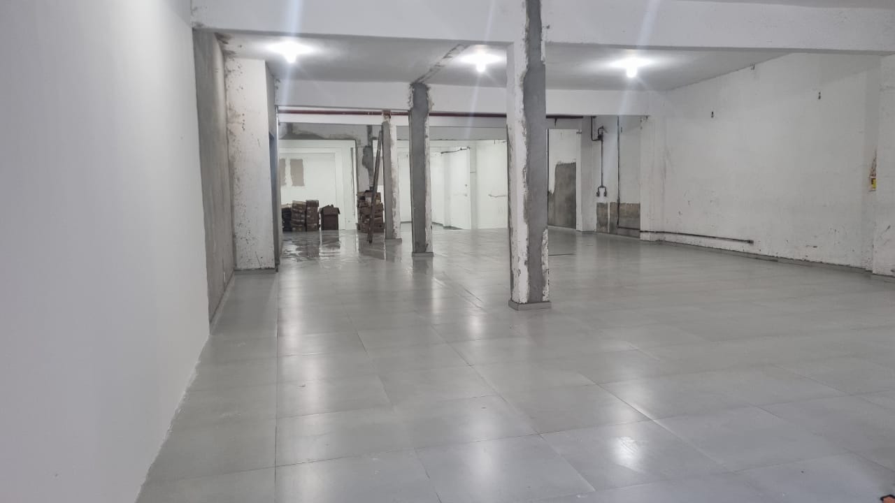 Imóvel Comercial Padrão à venda com 1 quarto, 700m² - Foto 10