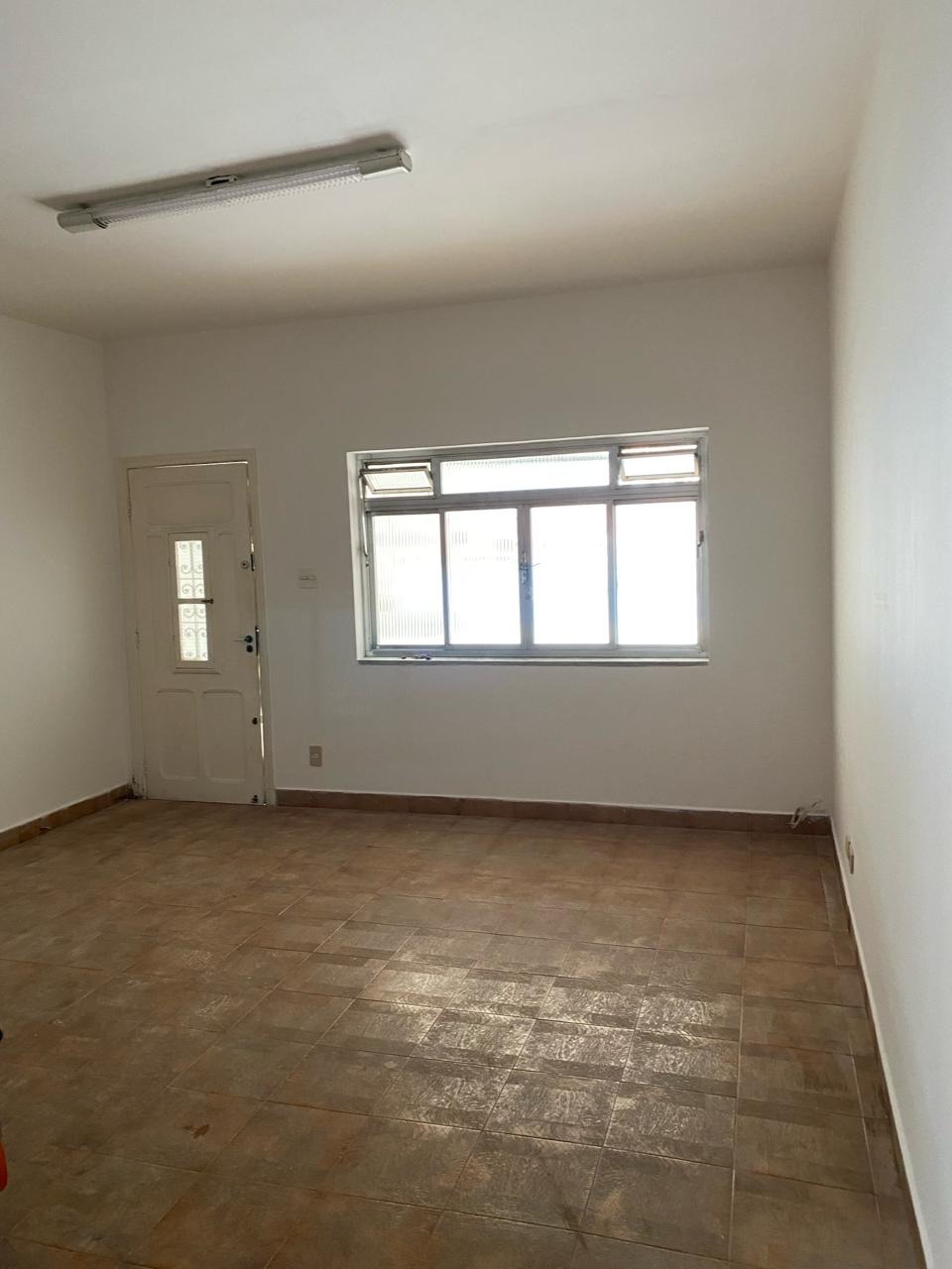 Casa à venda com 2 quartos, 144m² - Foto 2