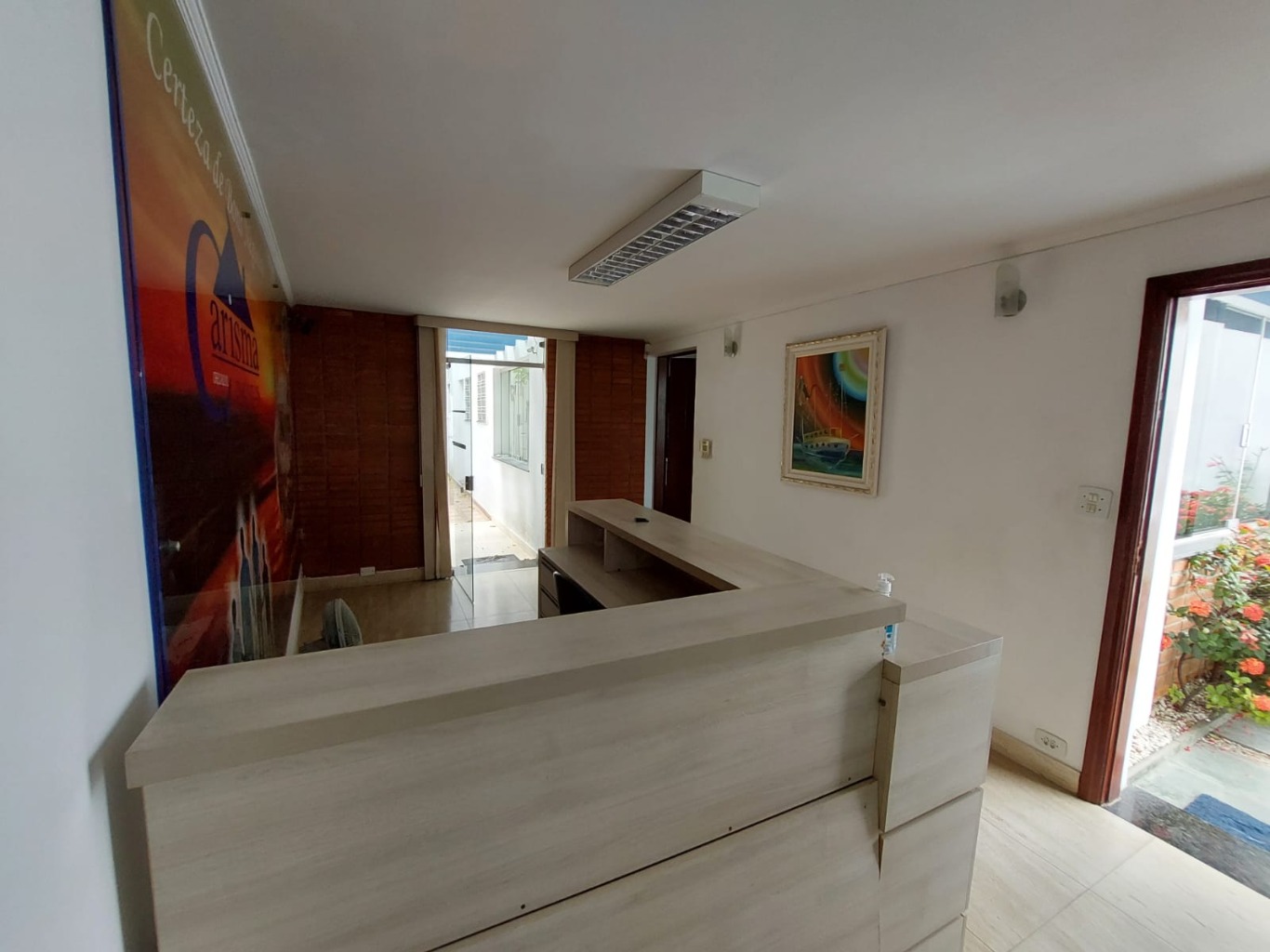 Casa à venda com 3 quartos, 271m² - Foto 6