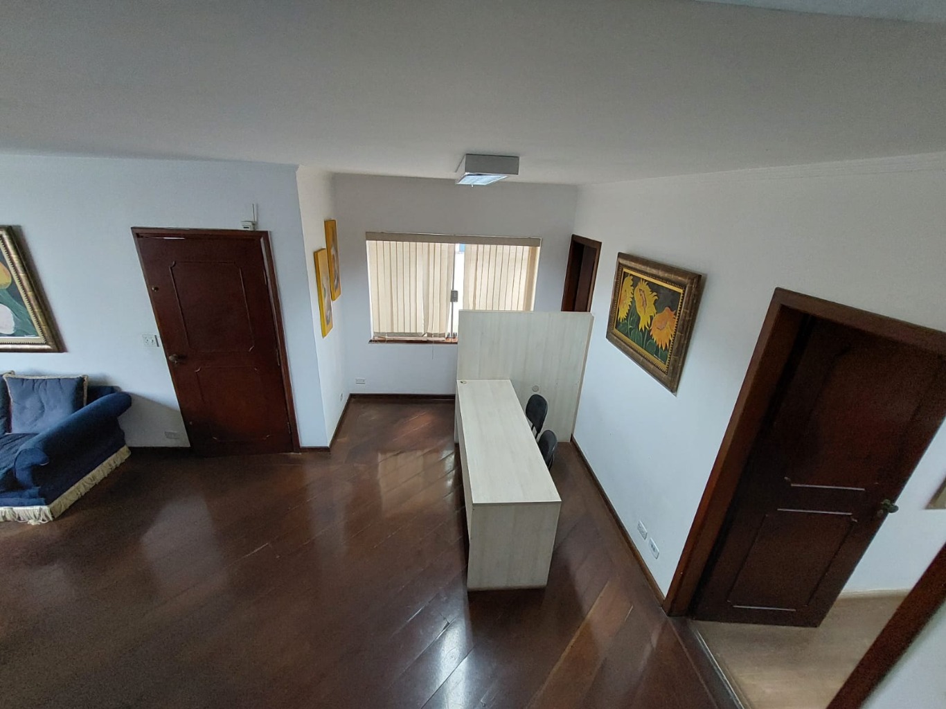 Casa à venda com 3 quartos, 271m² - Foto 7