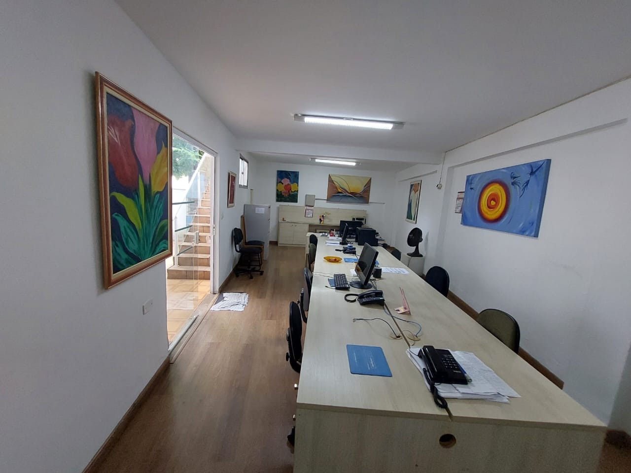 Casa à venda com 3 quartos, 271m² - Foto 24