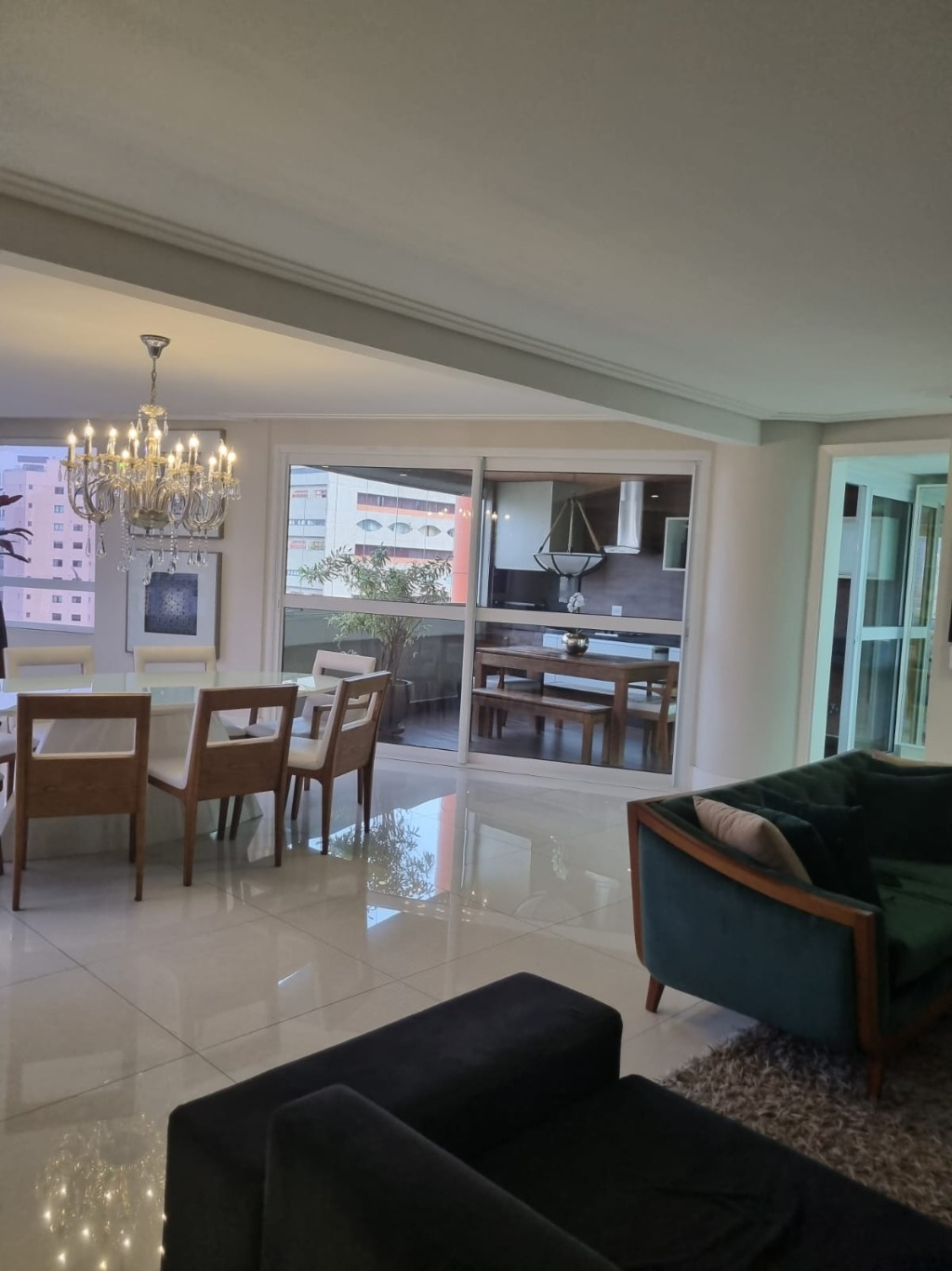 Apartamento à venda com 4 quartos, 275m² - Foto 8