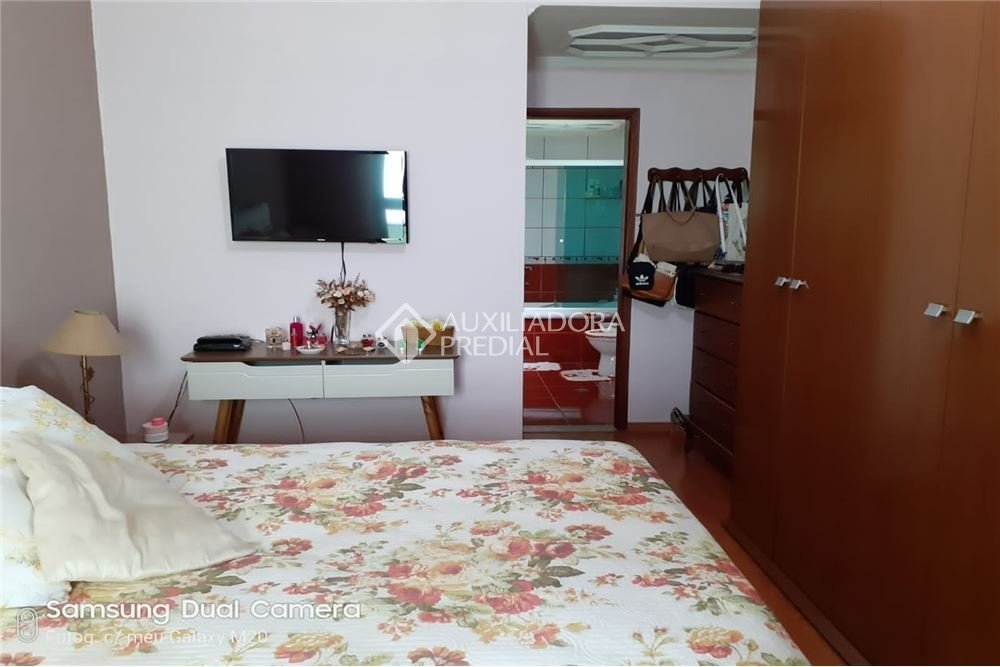 Apartamento à venda com 3 quartos, 126m² - Foto 13