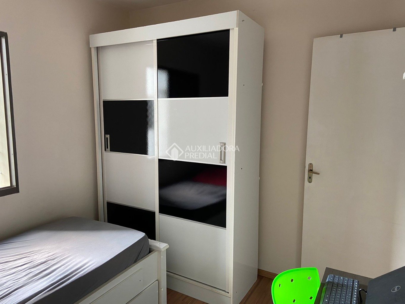 Apartamento à venda com 2 quartos, 56m² - Foto 17