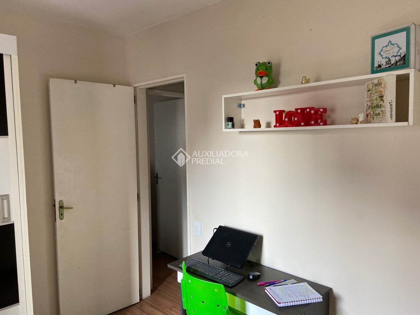 Apartamento à venda com 2 quartos, 56m² - Foto 18