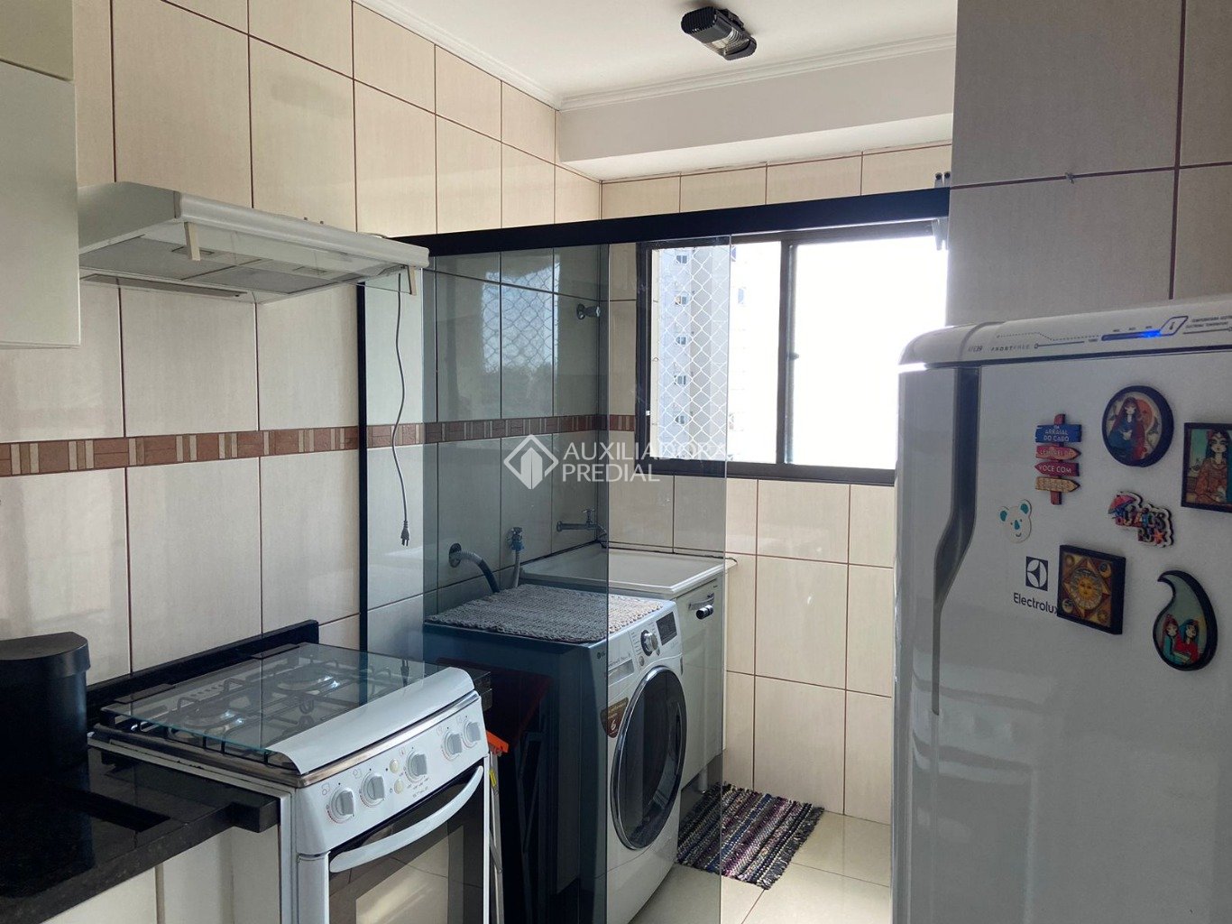 Apartamento à venda com 2 quartos, 56m² - Foto 12