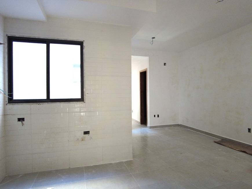 Cobertura à venda com 2 quartos, 96m² - Foto 4