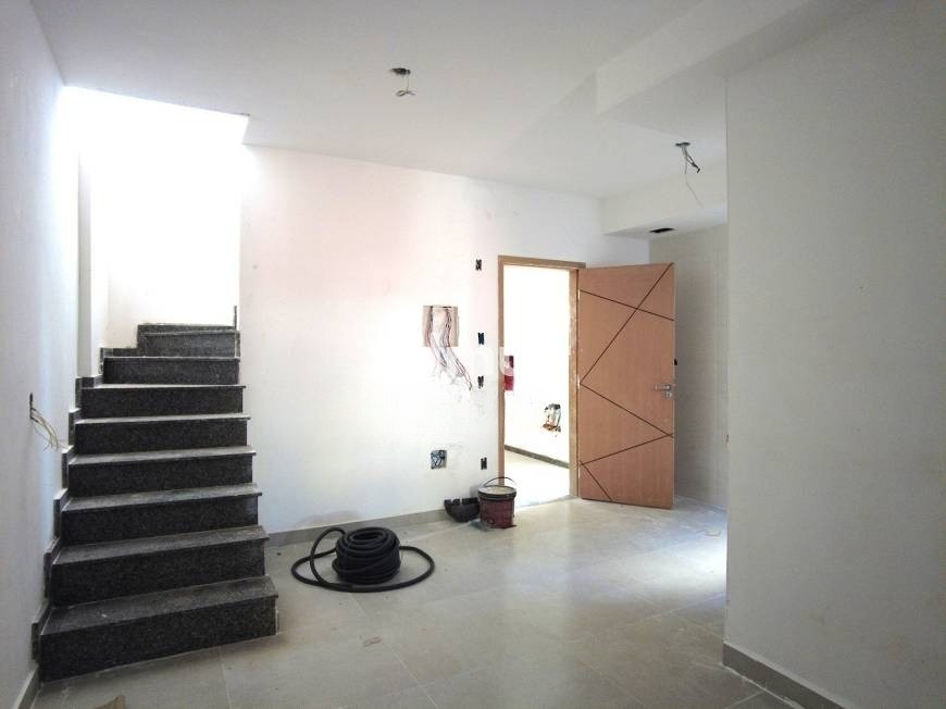 Cobertura à venda com 2 quartos, 96m² - Foto 6