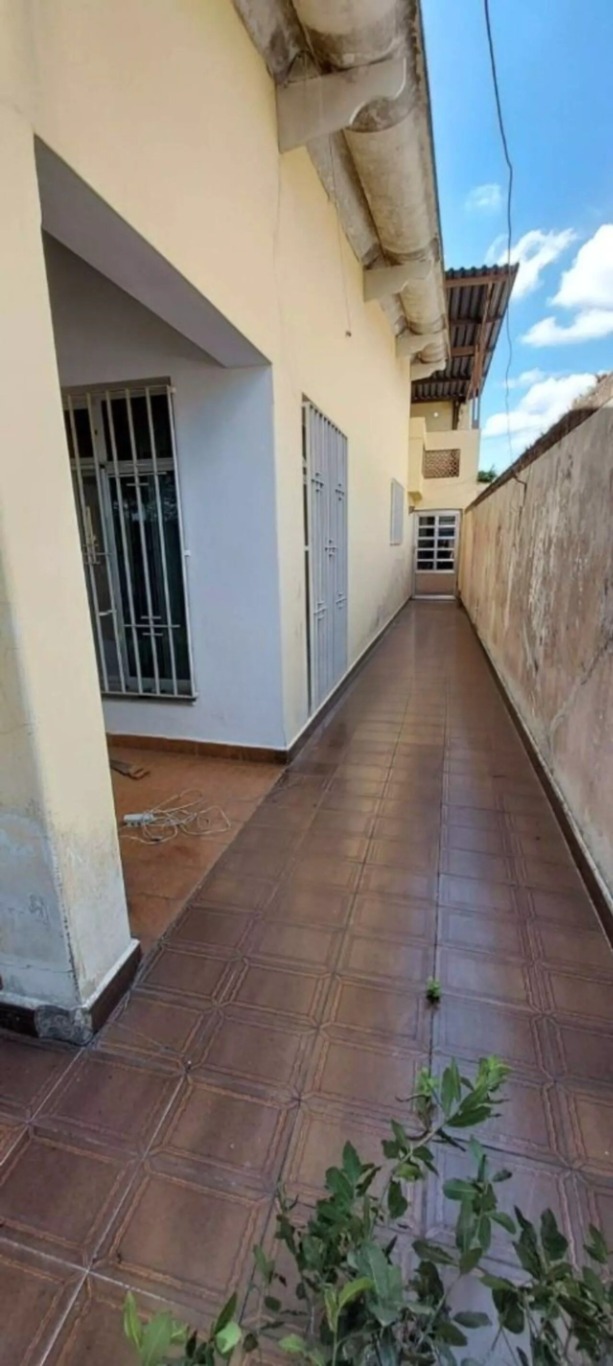 Terreno à venda com 1 quarto, 159m² - Foto 11