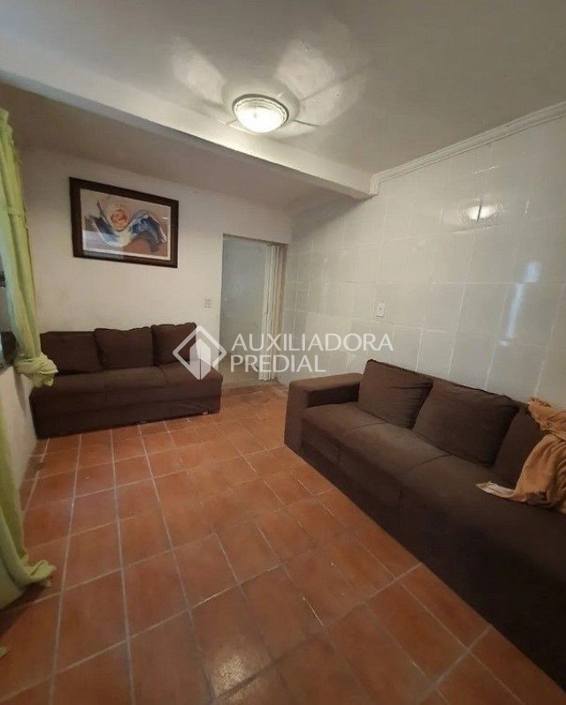 Casa à venda com 2 quartos, 104m² - Foto 2