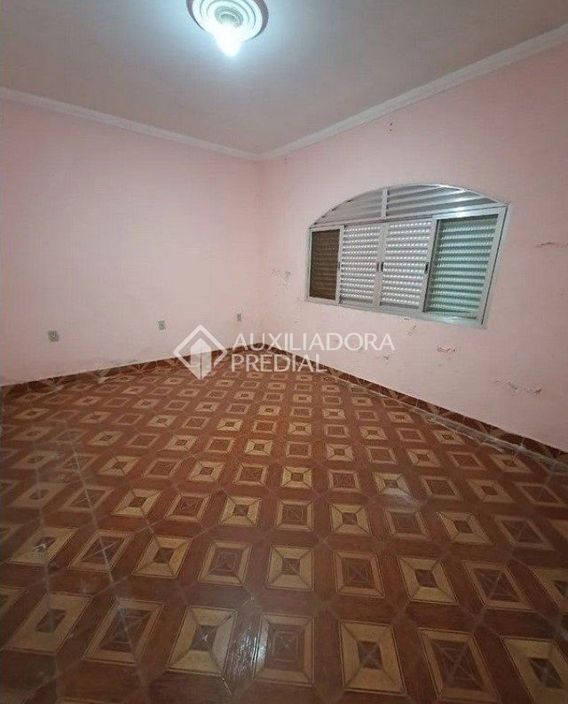 Casa à venda com 2 quartos, 104m² - Foto 11