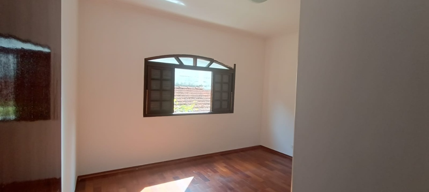 Casa à venda com 2 quartos, 125m² - Foto 8