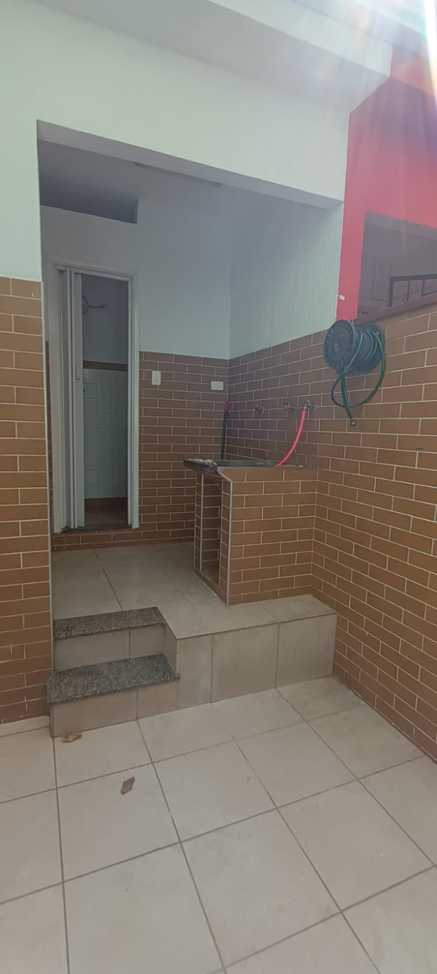 Casa à venda com 2 quartos, 125m² - Foto 18