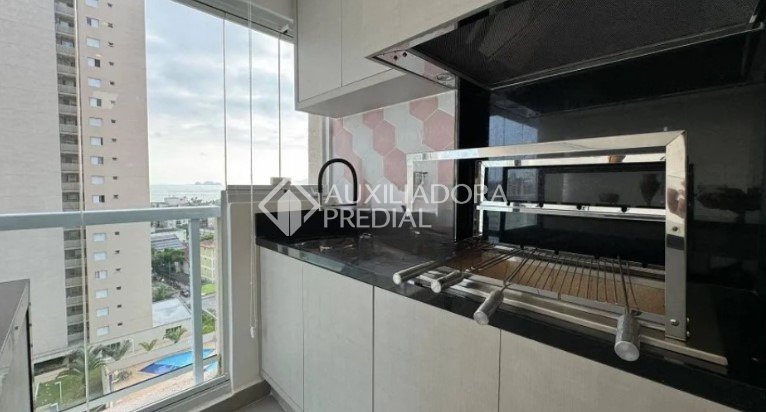 Apartamento à venda com 2 quartos, 67m² - Foto 8