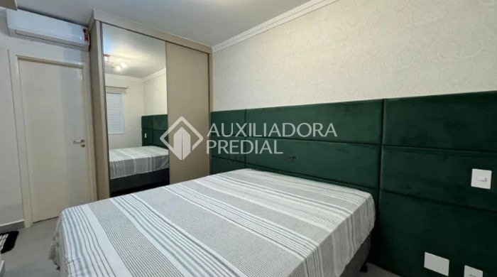 Apartamento à venda com 2 quartos, 67m² - Foto 14