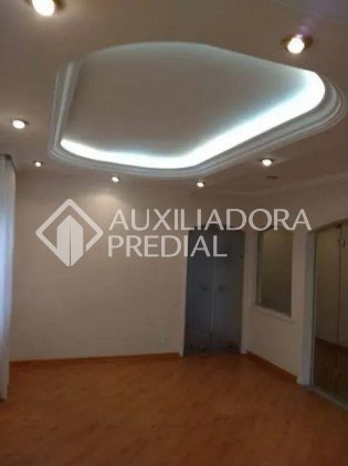 Casa à venda com 3 quartos, 260m² - Foto 4