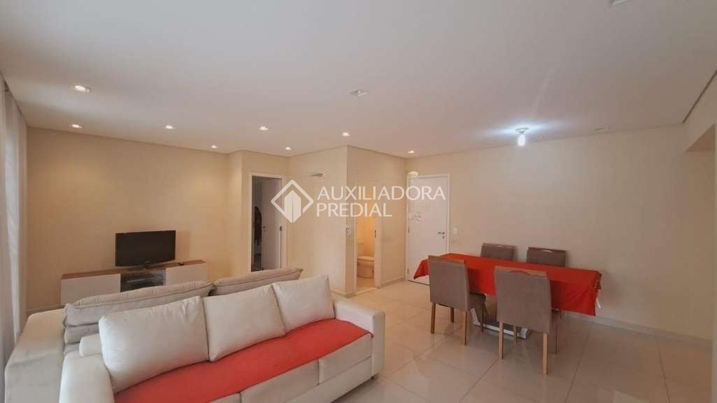 Apartamento à venda com 3 quartos, 135m² - Foto 5