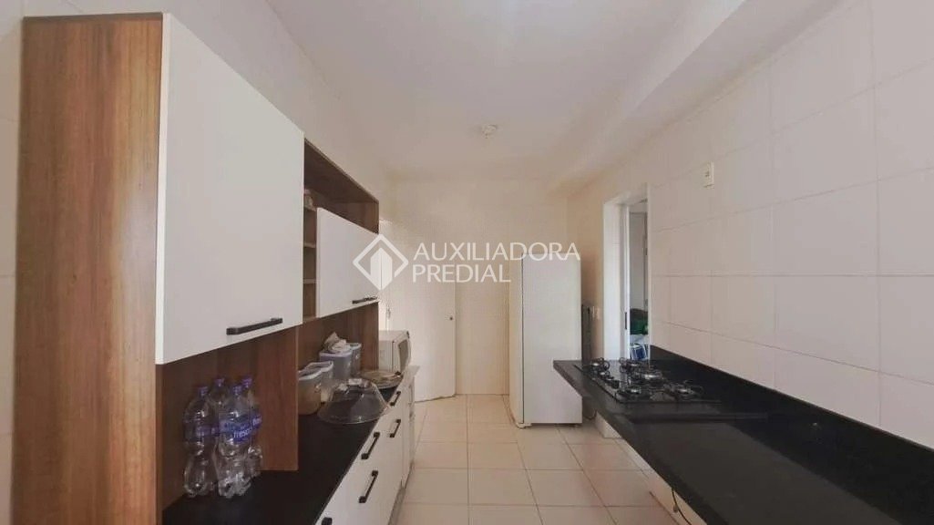 Apartamento à venda com 3 quartos, 135m² - Foto 7