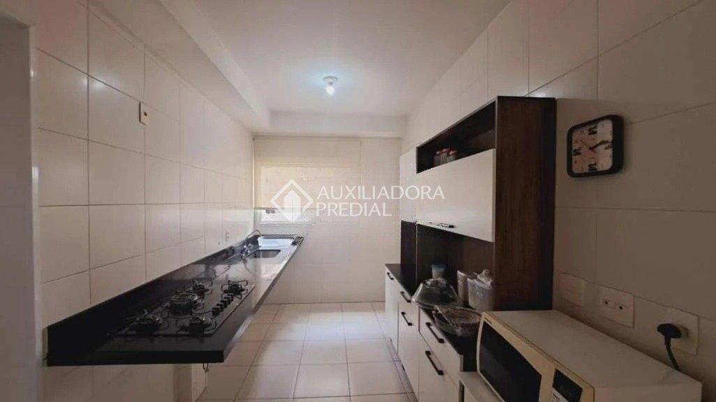 Apartamento à venda com 3 quartos, 135m² - Foto 8