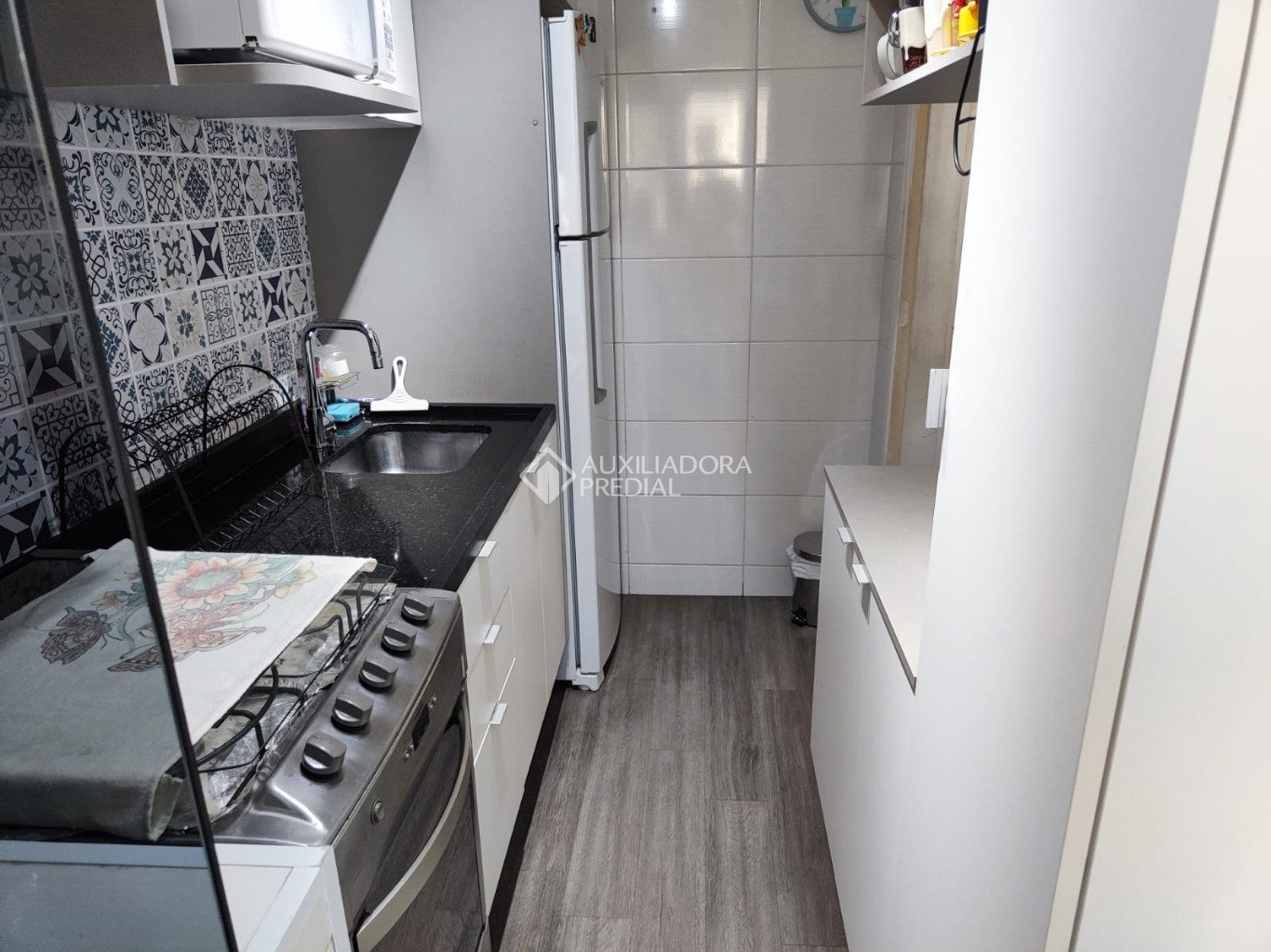 Apartamento à venda com 2 quartos, 53m² - Foto 9