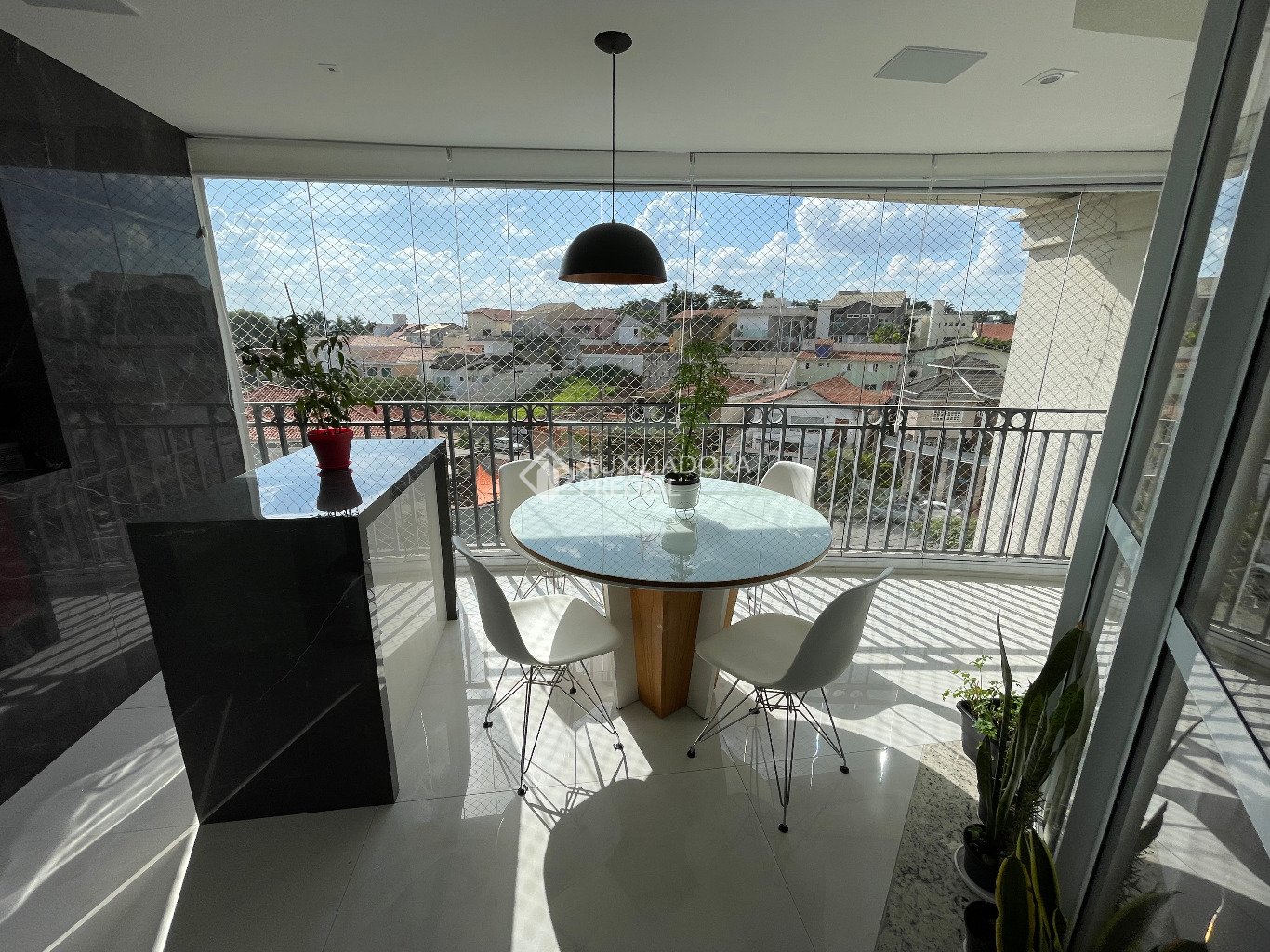 Apartamento à venda com 3 quartos, 184m² - Foto 6