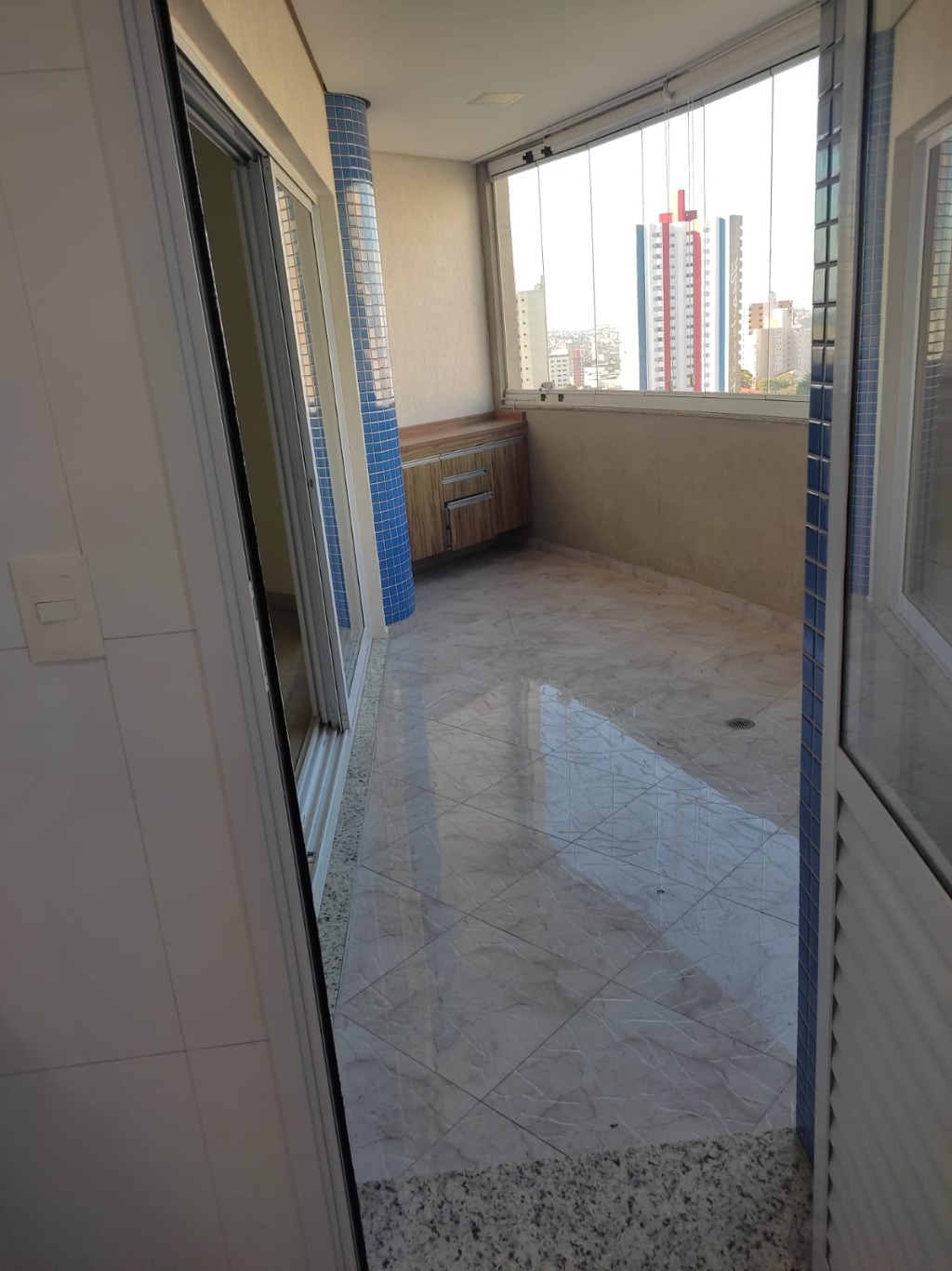 Apartamento à venda com 3 quartos, 159m² - Foto 13