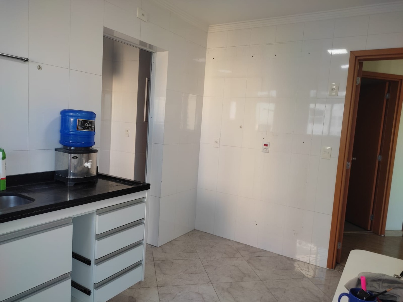 Apartamento à venda com 3 quartos, 159m² - Foto 11