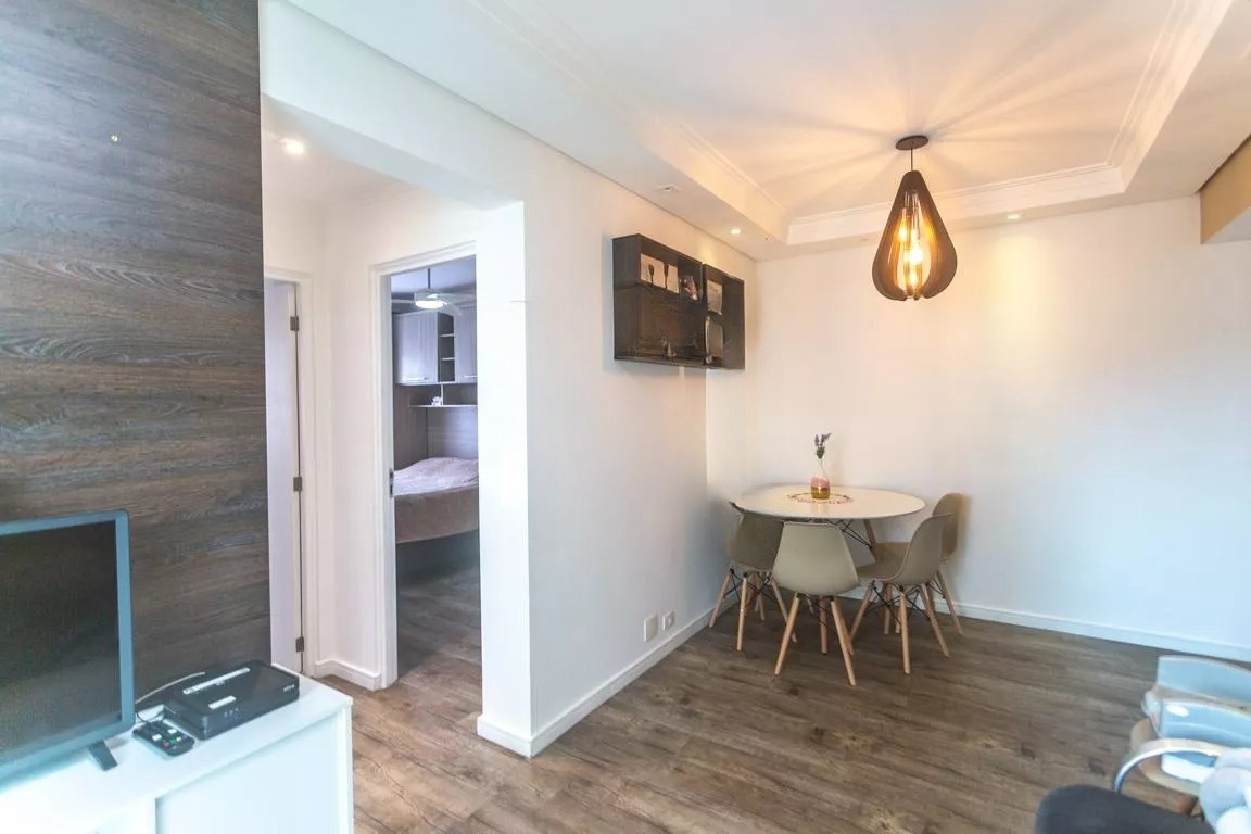 Apartamento à venda com 2 quartos, 56m² - Foto 2