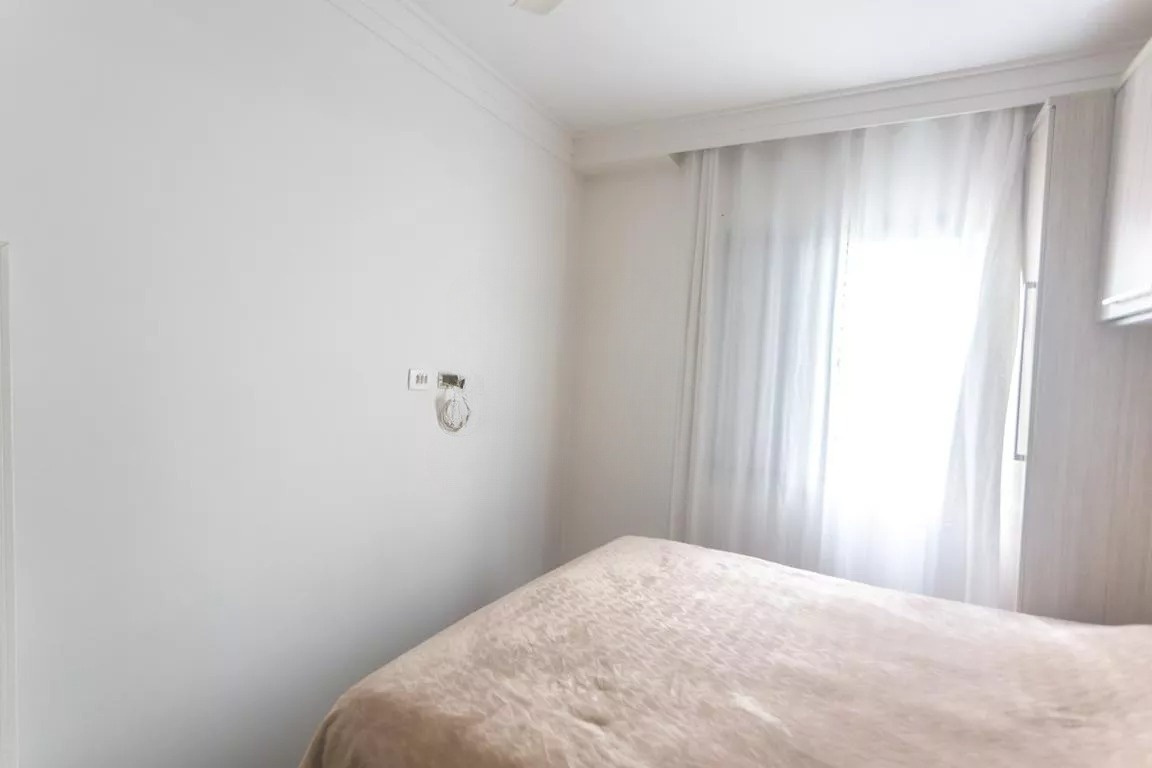 Apartamento à venda com 2 quartos, 56m² - Foto 11