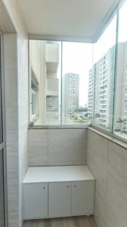 Apartamento à venda com 2 quartos, 56m² - Foto 18