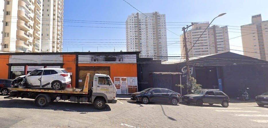 Terreno à venda com 1 quarto, 3353m² - Foto 2