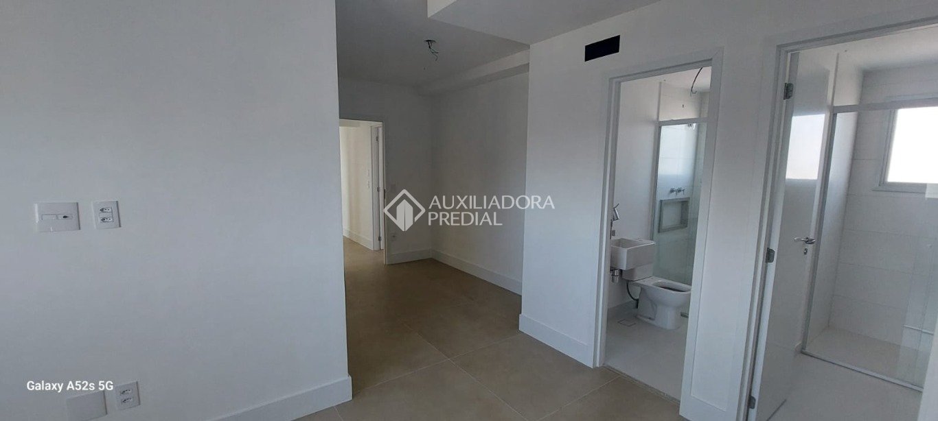 Apartamento à venda com 3 quartos, 190m² - Foto 20