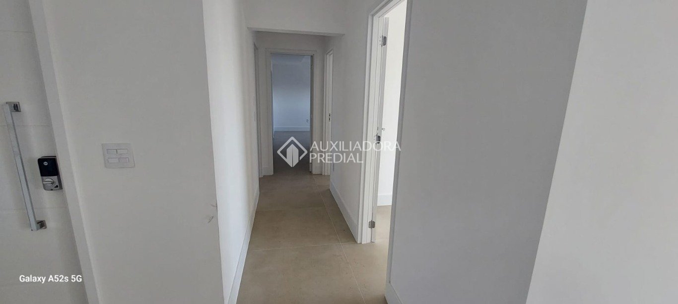 Apartamento à venda com 3 quartos, 190m² - Foto 25