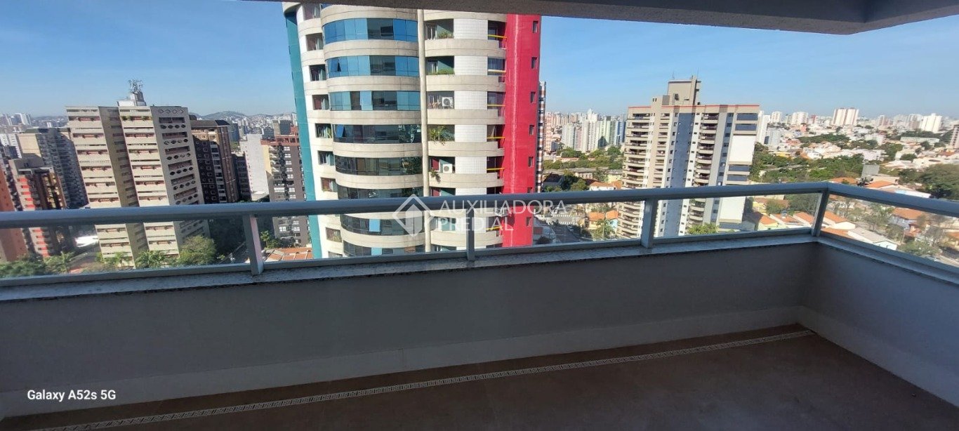 Apartamento à venda com 3 quartos, 190m² - Foto 2