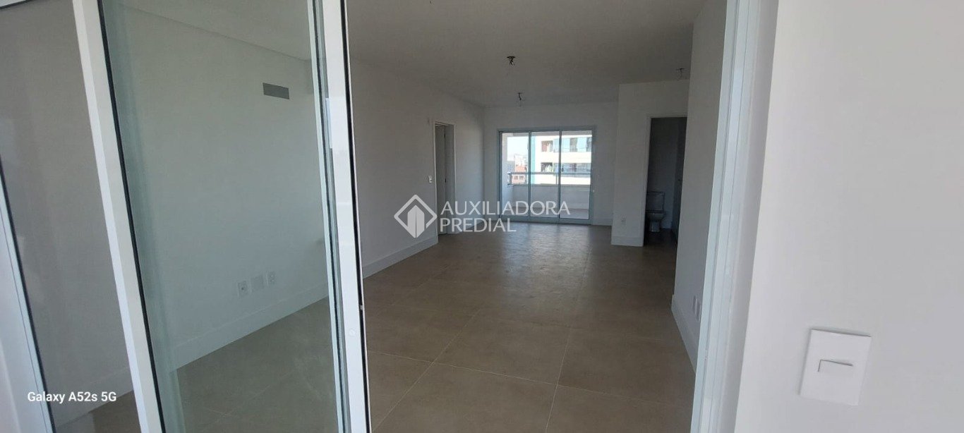 Apartamento à venda com 3 quartos, 190m² - Foto 10